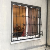 дутая решетка на окно, глухая