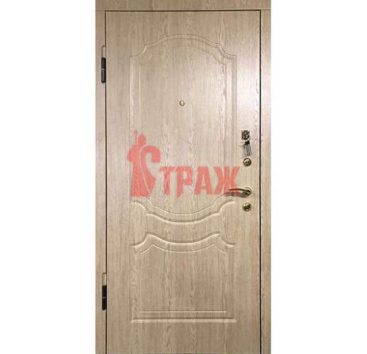 входная дверь с отделкой светлым МДФ фото