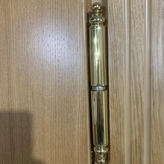 дверь с ковкой и петлями на подшипнике