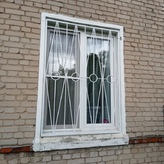 сварная решетка на двустворчатое окно