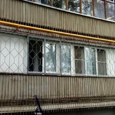 сварная решетка на балкон серого цвета