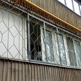 решетка на балкон с ромбовидными узорами